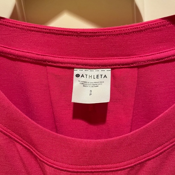 Athlete With Ease Hot Pink Top s/p - Picture 3 of 6